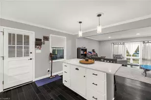 921 Lake Dr W, Thomasville, NC 27360 - Photo 7