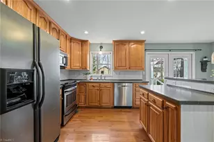 5016 Windermere Dr, Greensboro, NC 27407 - Photo 7