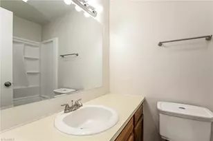 4 Terry Dr, Thomasville, NC 27360 - Photo 11