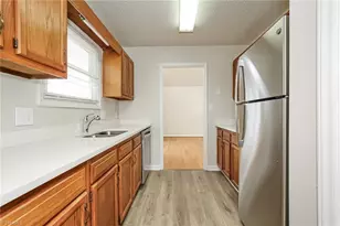 4 Terry Dr, Thomasville, NC 27360 - Photo 7