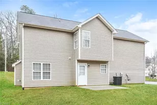 1901 Savannas Run Dr, Greensboro, NC 27405 - Photo 15