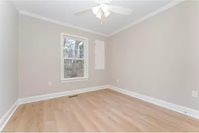 122 Lake Street, Elkin, NC 28621 - Photo 11