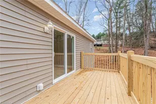 129 Lake St, Elkin, NC 28621 - Photo 23