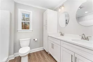 129 Lake St, Elkin, NC 28621 - Photo 13