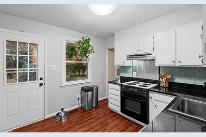 4605 Grendel Road, Greensboro, NC 27410 - Photo 11