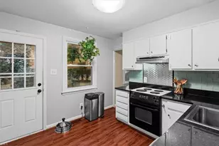 4605 Grendel Rd, Greensboro, NC 27410 - Photo 11