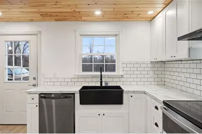 138 Durham Lane, Mount Airy, NC 27030 - Photo 11