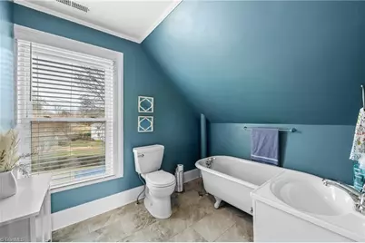 307 W Main Street, Haw River, NC 27258 - Photo 19