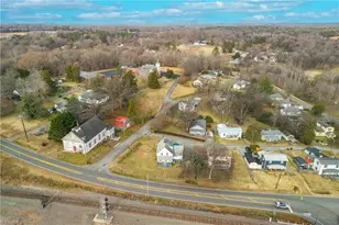 307 W Main St, Haw River, NC 27258 - Photo 33