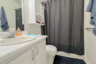 1445 Bailey Cir, High Point, NC 27262 - Photo 5