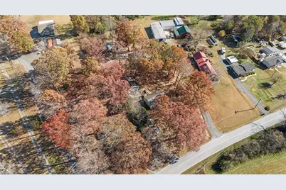 5195 Pine Hall Road, Walnut Cove, NC 27052 - Photo 9