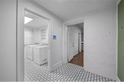 511 Main Street, Graham, NC 27253 - Photo 23