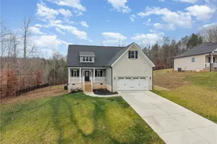 3086 Wesley Farm Ln, Sophia, NC 27350 - Photo 3