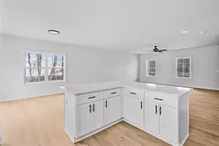 160 Olive Branch Ct, Reidsville, NC 27320 - Photo 11