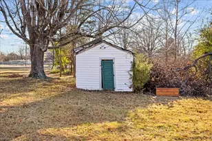 7511 Greenlawn Dr, Summerfield, NC 27358 - Photo 23