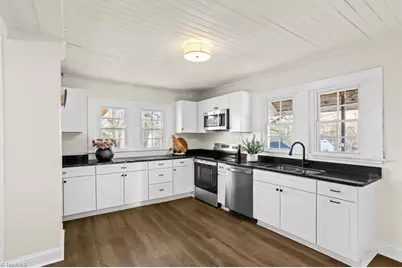 7511 Greenlawn Drive, Summerfield, NC 27358 - Photo 11