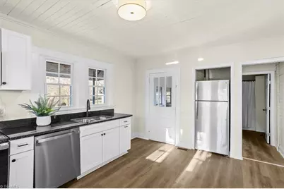 7511 Greenlawn Drive, Summerfield, NC 27358 - Photo 13