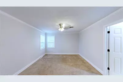 127 E Walker Avenue, Asheboro, NC 27203 - Photo 15