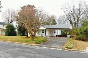 127 E Walker Ave, Asheboro, NC 27203 - Photo 37