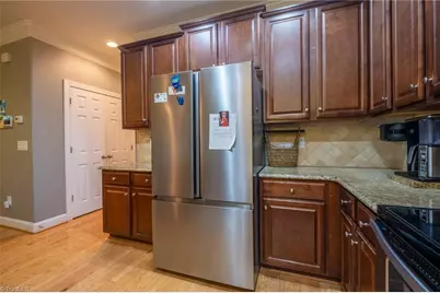 2857 Willoughby Court, Burlington, NC 27215 - Photo 9