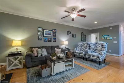 2857 Willoughby Court, Burlington, NC 27215 - Photo 5