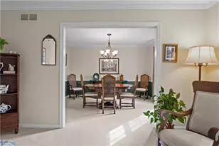 1002 Kemp Rd W, Greensboro, NC 27410 - Photo 9