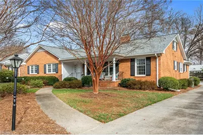 1002 Kemp Road W, Greensboro, NC 27410 - Photo 3