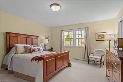 1002 Kemp Road W, Greensboro, NC 27410 - Photo 25