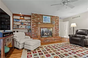 1002 Kemp Rd W, Greensboro, NC 27410 - Photo 21