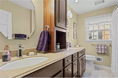 1002 Kemp Road W, Greensboro, NC 27410 - Photo 29