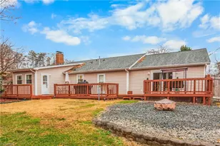 1320 Pebblebrook Rd, Winston-Salem, NC 27105 - Photo 39