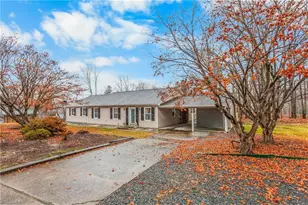 1320 Pebblebrook Rd, Winston-Salem, NC 27105 - Photo 3