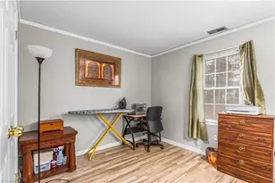 1320 Pebblebrook Rd, Winston-Salem, NC 27105 - Photo 27