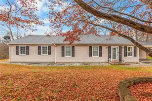 1320 Pebblebrook Rd, Winston-Salem, NC 27105 - Photo 5