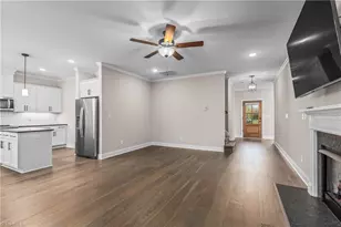 103 Park Pl, King, NC 27021 - Photo 7