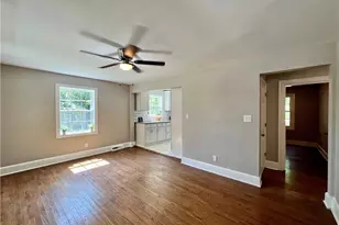 1919 Maryland Ave, Winston-Salem, NC 27101 - Photo 5