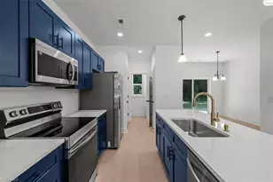 806 W Dameron Ave, Liberty, NC 27298 - Photo 5