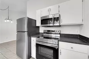 2410 Stratford Lake Rd, Winston-Salem, NC 27103 - Photo 11