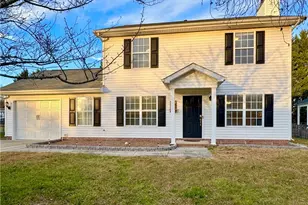 1205 Birch Hill Dr, Kernersville, NC 27284 - Photo 1