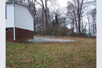 185 First Court, Reidsville, NC 27320 - Photo 3