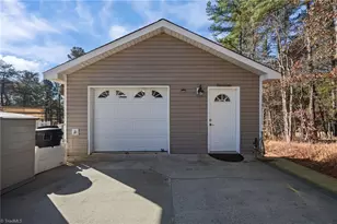 746 Caswell Pines Clubhouse Dr, Blanch, NC 27212 - Photo 49