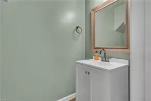 1206 Foxhaven Dr, Greensboro, NC 27455 - Photo 13