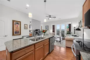 113 N Church St, Greensboro, NC 27401 - Photo 11