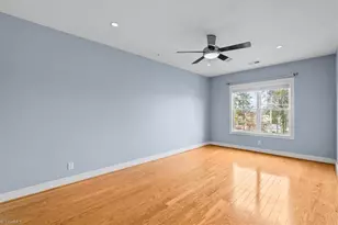 2920 Martinsville Rd, Greensboro, NC 27408 - Photo 23