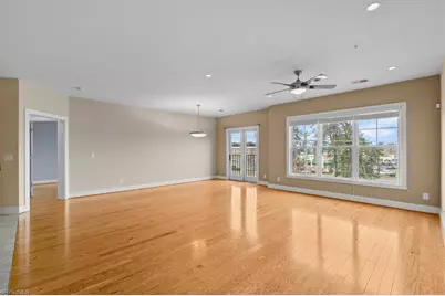 2920 Martinsville Road #301, Greensboro, NC 27408 - Photo 7