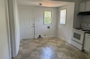 1917 NE 25th St, Winston-Salem, NC 27105 - Photo 9