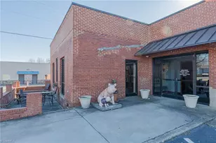 30 E 1st St, Lexington, NC 27292 - Photo 3