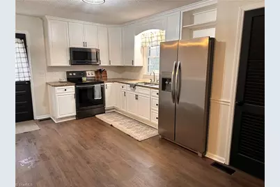 462 Shannon View Street, North Wilkesboro, NC 28659 - Photo 3