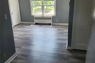 1400 Roslyn Dr, Burlington, NC 27215 - Photo 5