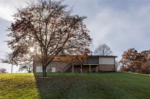 585 Green Acres Rd, Millers Creek, NC 28665 - Photo 39